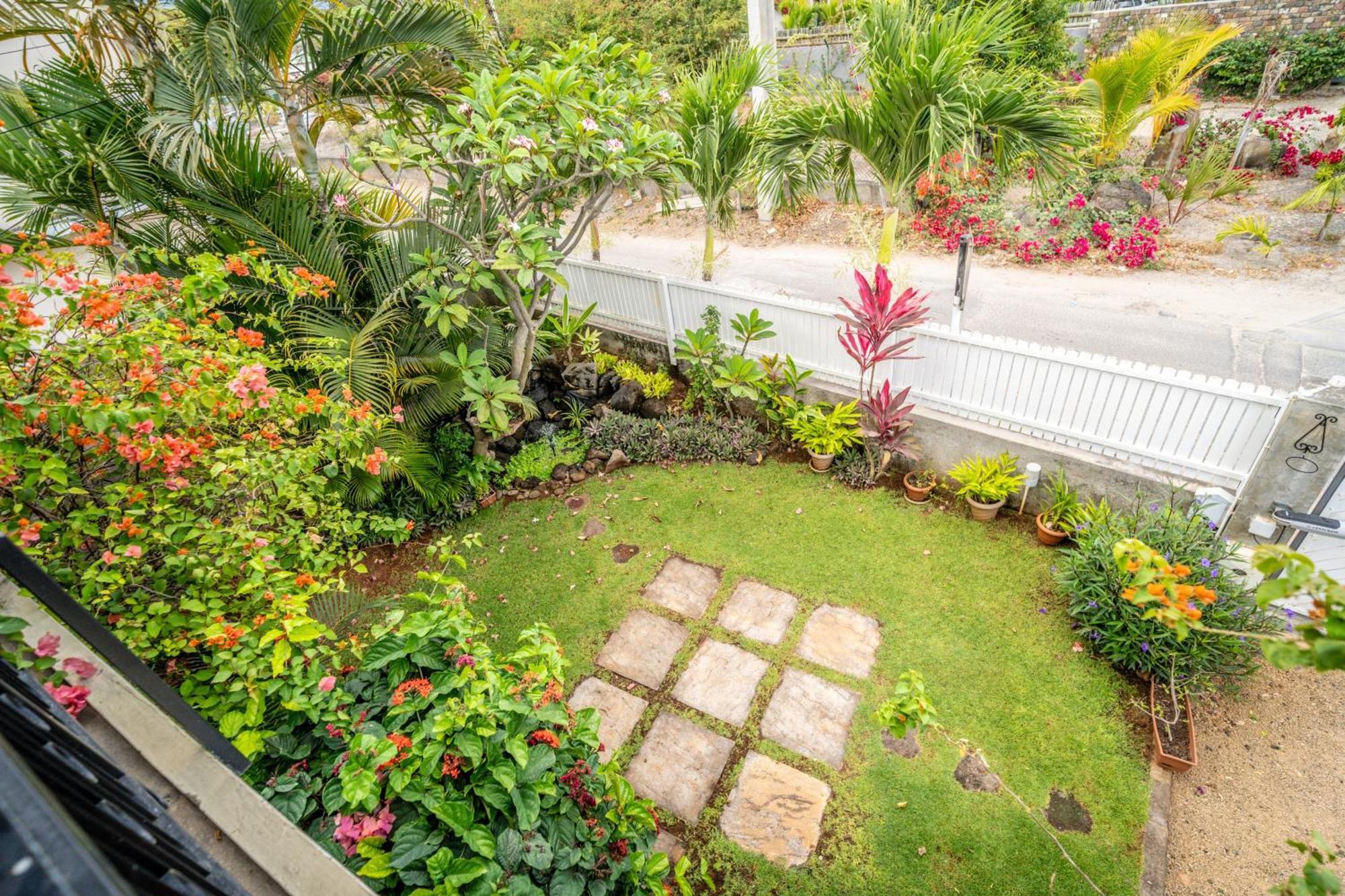 Charming Condo Ривьер-Нуар Экстерьер фото